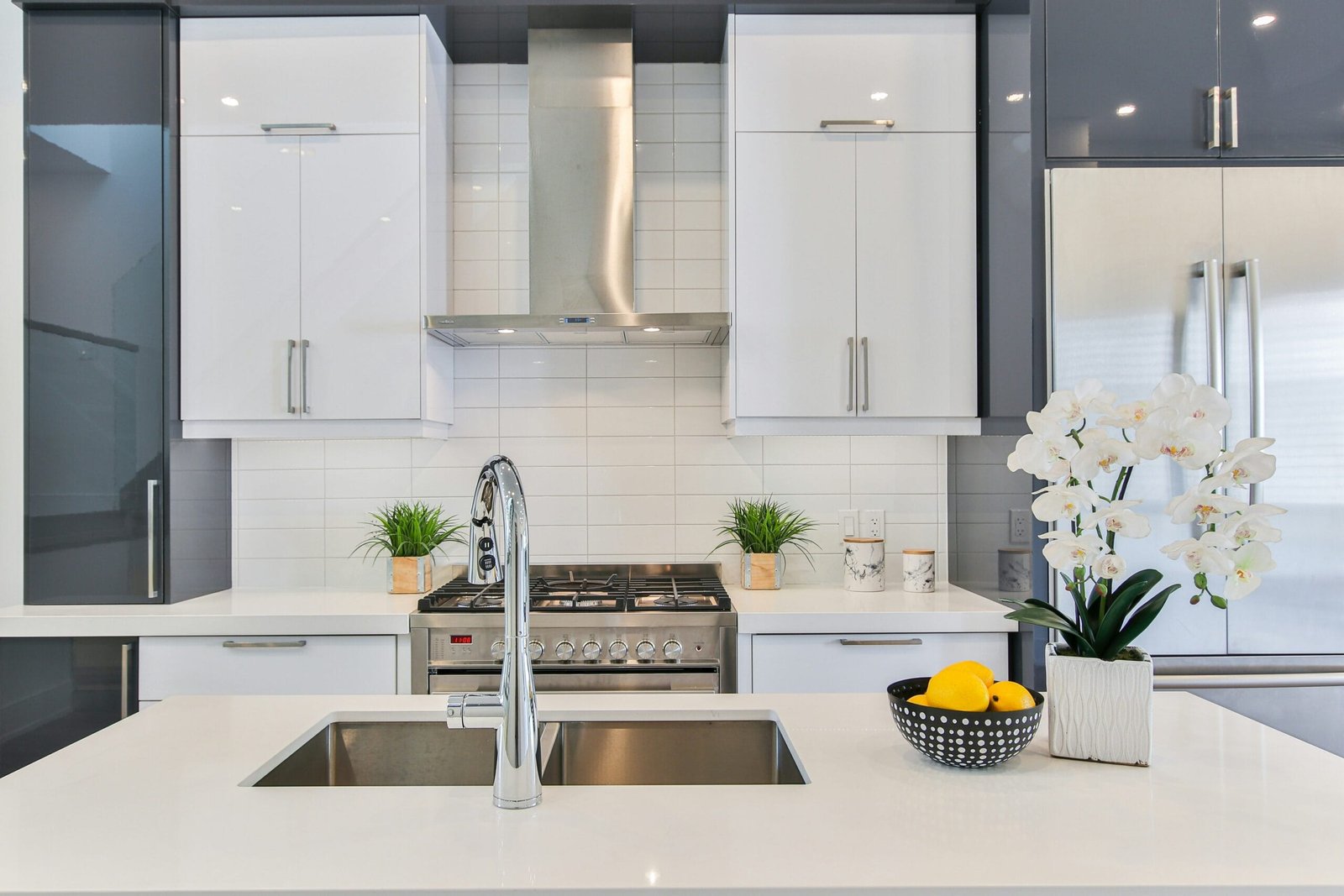 Remodeling Your Kitchen: The Evolution of Modular Architecture