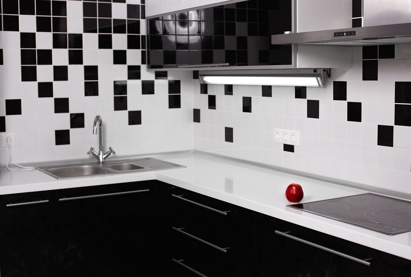 The Role of Backsplashes in Kitchen Design